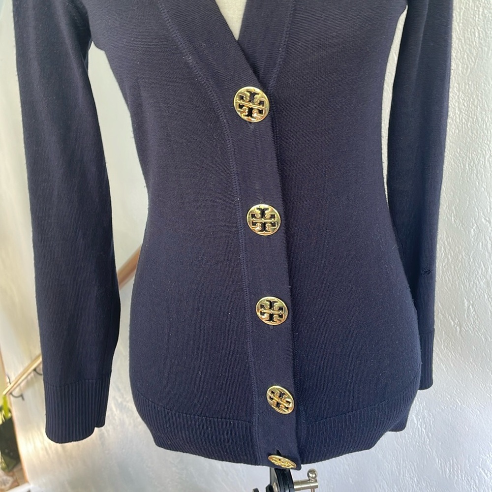 Tory Burch Simone Merino Wool‎ VNeck Cardigan with Large Gold Buttons Size XS - Picture 3 of 6